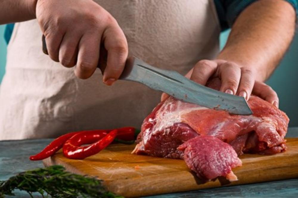 OPASNA HRANA: Evo kako da utvrdite da li je meso puno hormona i antibiotika